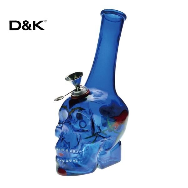 D&K hand-drawn skull glass waterpipe detail